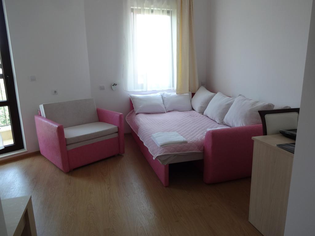 Guest House Nocturno Берковица Номер фото