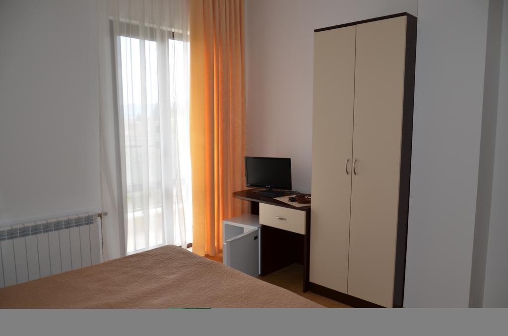 Guest House Nocturno Берковица Номер фото
