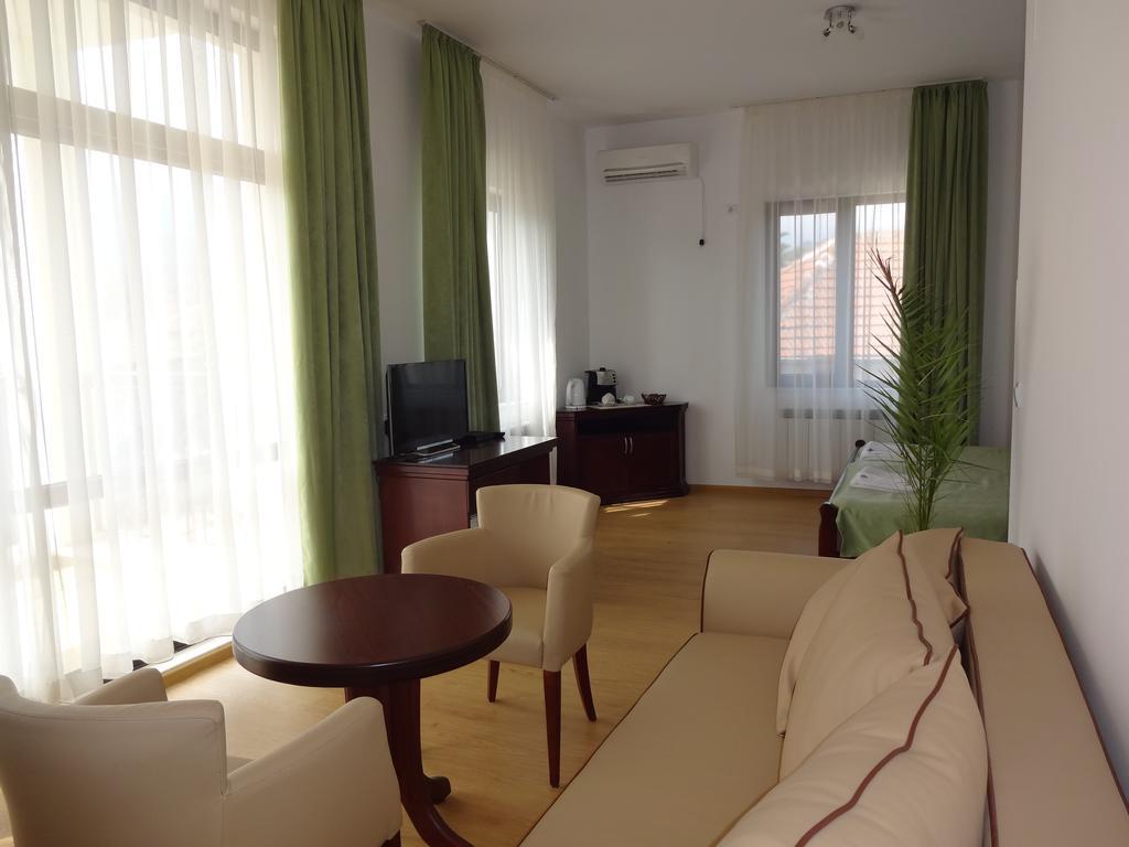 Guest House Nocturno Берковица Номер фото