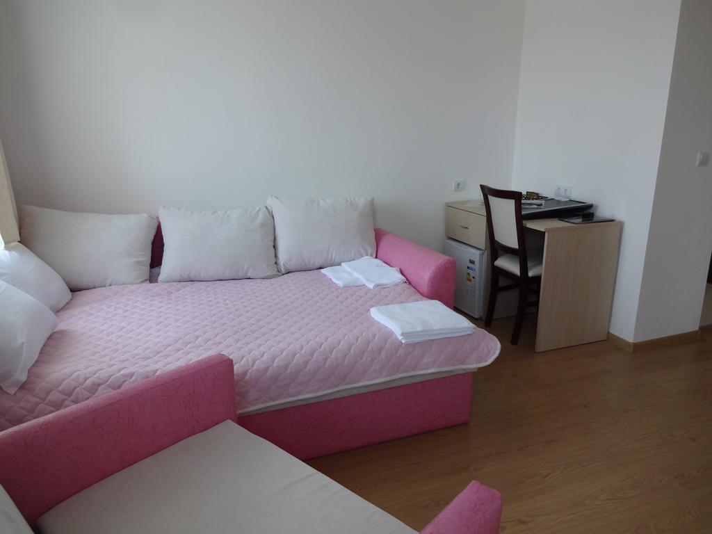 Guest House Nocturno Берковица Номер фото